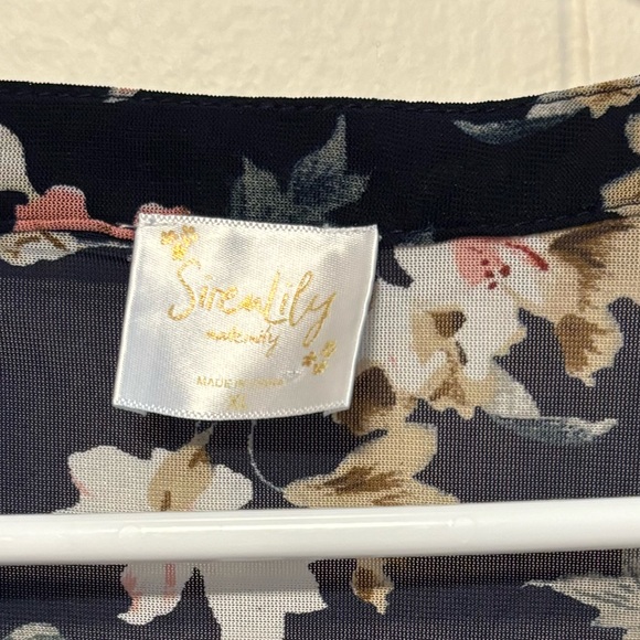 Maternity Dress Thin Material Size xL - Picture 2 of 3